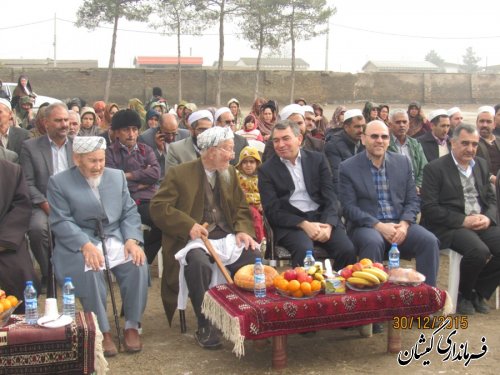 مراسم کلنگ زنی مدرسه قرنجیک خواجه خان با حضور فرماندار گمیشان