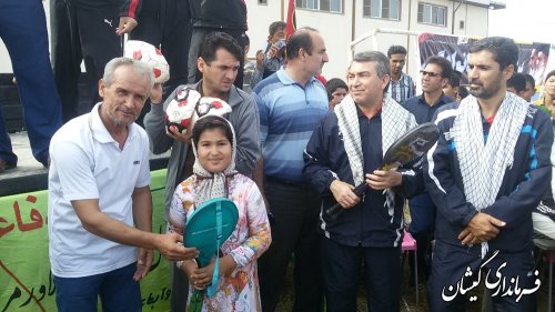 همایش بزرگ پیاده روی خانوادگی در شهرستان گمیشان برگزار شد