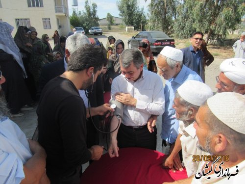 سالمندان سرمایه و نعمتی برای خانواده و جامعه هستند