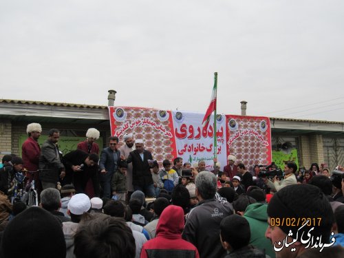 همایش بزرگ پیاده روی خانوادگی در روستای خواجه نفس برگزار شد