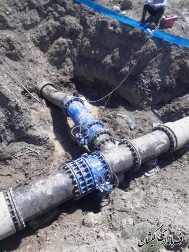 بازدید فرماندار گمیشان از عملیات اصلاح شبکه انتقال آب رسانی به شهرستان