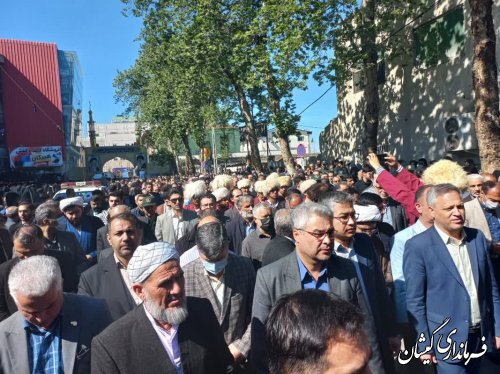 حضور فرماندار گمیشان در مراسم تشییع پیکر پاسدار شهید مقداد مهقانی