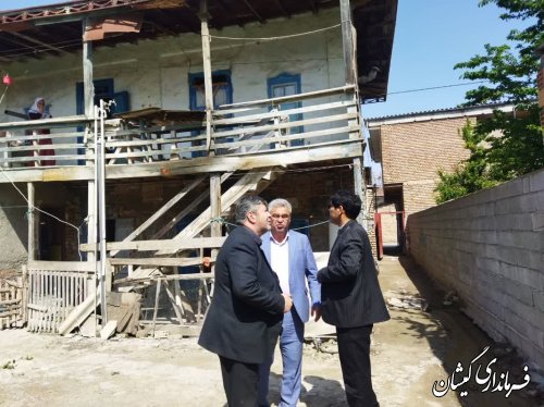 بازديد مشترک فرماندار گمیشان و مدیر کل دفتر امور شهری استانداری از بافت تاریخی گمیش تپه