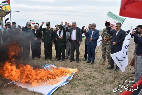 رژه اقتدار نیروی دریایی بسیج سپاه در شهرستان گمیشان برگزار گردید. 