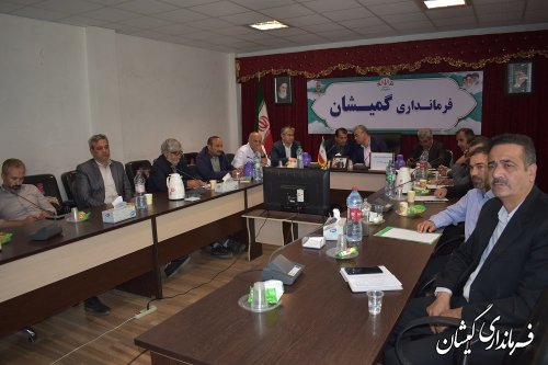 حضور فرماندار گمیشان در ستاد تنظیم بازار استان