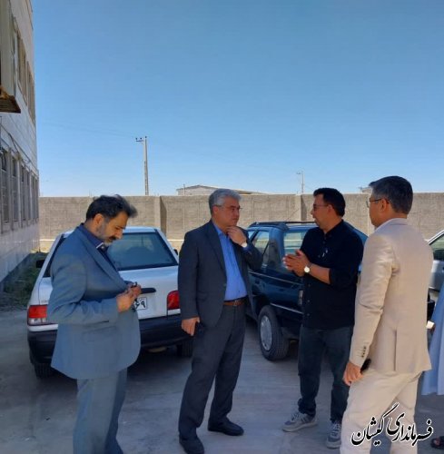 پیگیری مشکلات مردم در اجرای طرح نهضت ملی مسکن در روستای مرادبردی