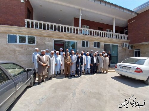 نشست علما و ائمه جمعه شهرستان گمیشان با معاون سیاسی امنیتی اجتماعی استاندار گلستان