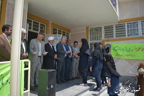 حضور فرماندار گمیشان در مراسم نکوداشت روز دختر در مدرسه حجاب چارقلی
