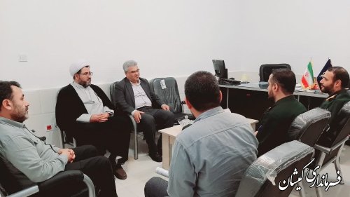 دیدار فرماندار شهرستان گمیشان بافرمانده و مسئول دفتر نمایندگی ولی فقیه سپاه گمیشان
