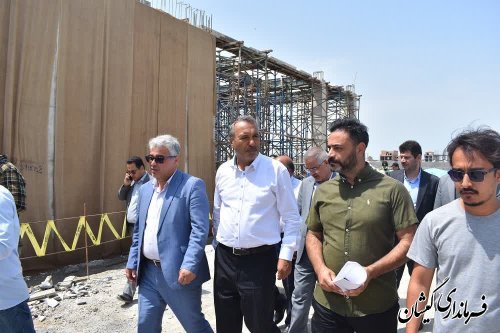  بازدید اعضا کمیسیون عمران مجلس و مدیران وزارت راه و شهرسازی از شهرستان گمیشان 
