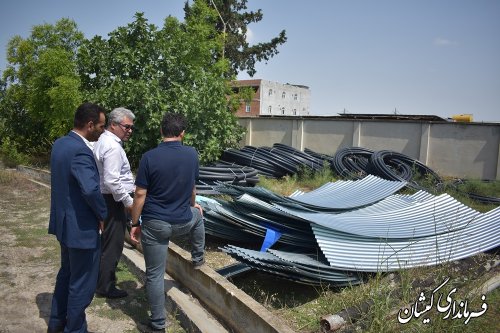 بازدید فرماندار گمیشان از مجتمع آب رسانی سیمین شهر