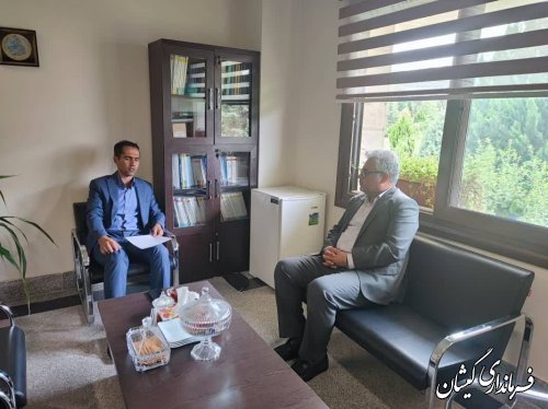 نشست فرماندارگمیشان با مدیر فنی سازمان مدیریت و برنامه ریزی 