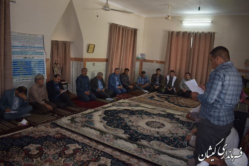 برگزاری میز خدمت در روستای قرمسه شهرستان گمیشان