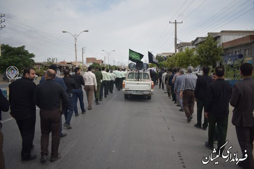 مراسم دسته روی و عزاداری محرم با حضور فرماندار در شهرستان گمیشان برگزار شد. 