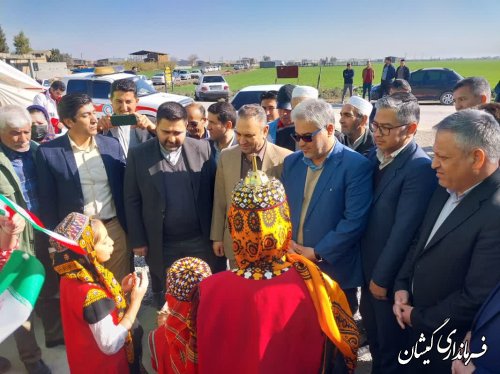 برگزاری جشن مردمی انقلاب در شهرستان گمیشان