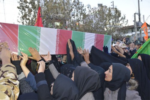 مردم گنبد کاووس از شهید گمنام دوران دفاع مقدس استقبال کردند 