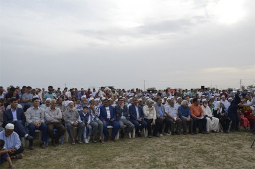 مختومقلی فراغی از زبان و فرهنگ اصیل ترکمن صیانت کرد