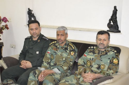 مسئولان گنبدی با یک جانباز و خانواده شهید دیدار کردند